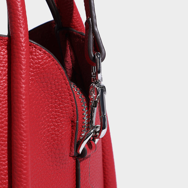 Leah Crossbody Textured Red