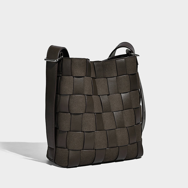 Clara Woven Bag Chocolate