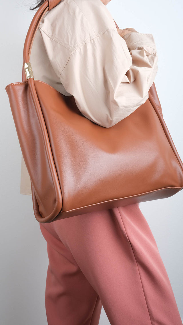 Easy Day Tote Camel