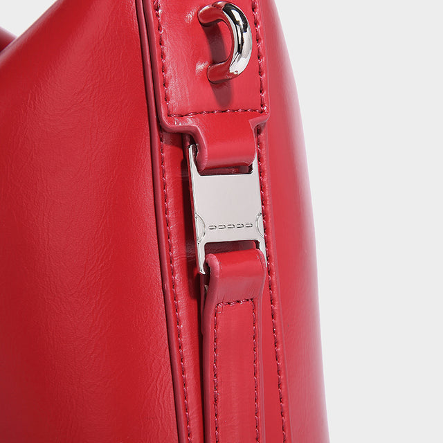 Ana Crossbody Red